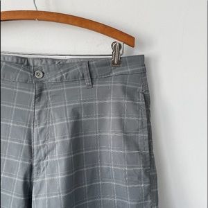 C9 Champion duodry gray plaid flat front golf athletic shorts sz 36